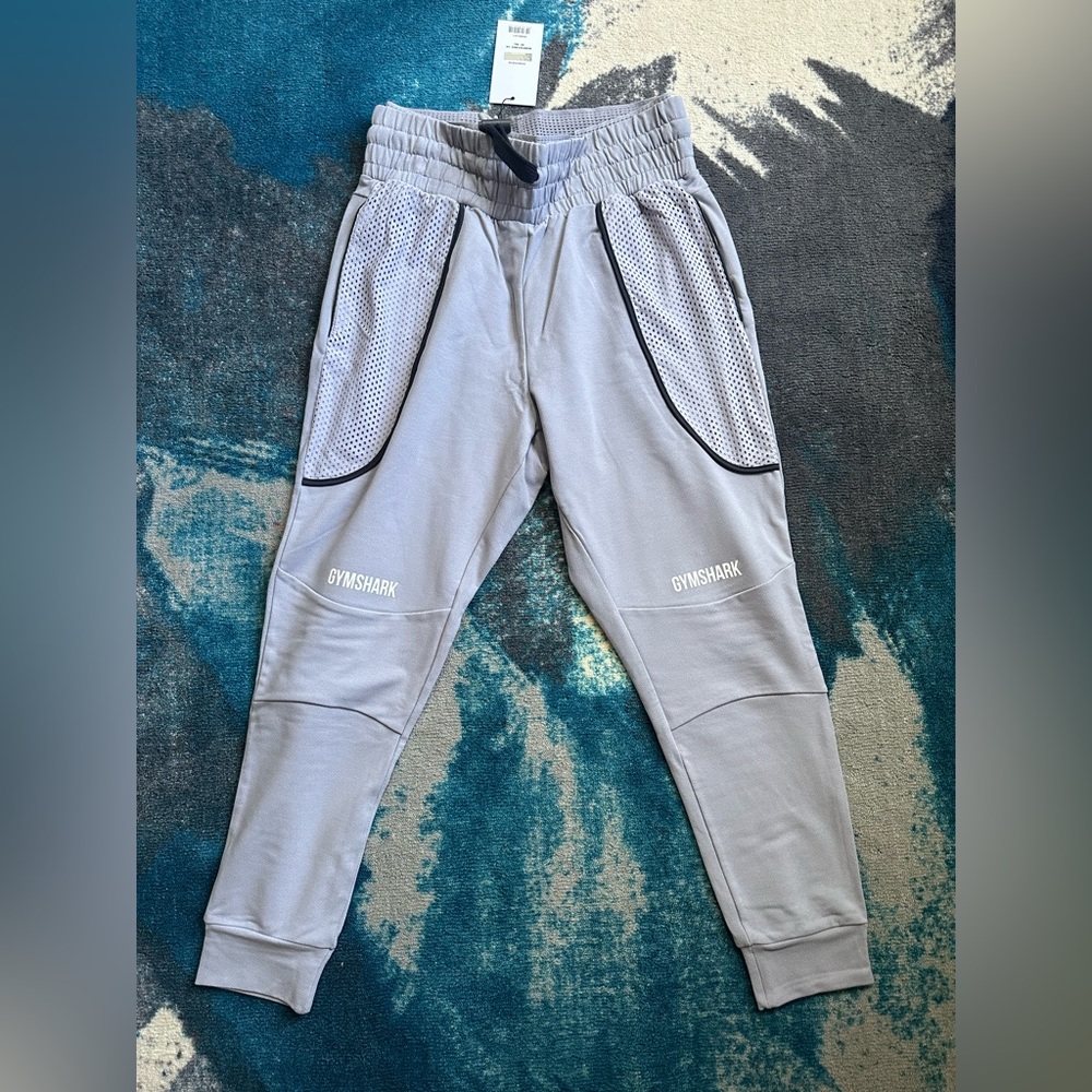 Women’s joggers